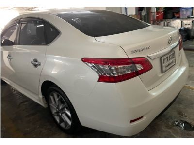 Nissan Sylphy 1.8SV TOP white color รูปที่ 7